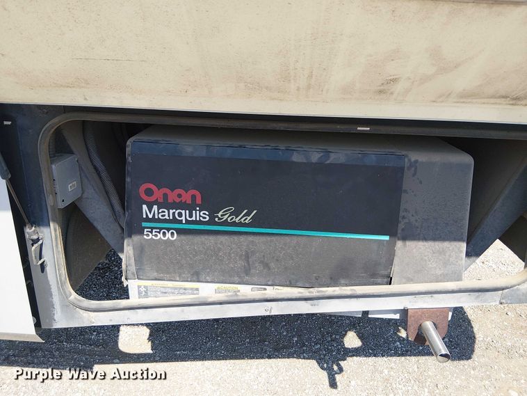 image for item NU9730 2003 Fleetwood Motor Homes Southwind RV