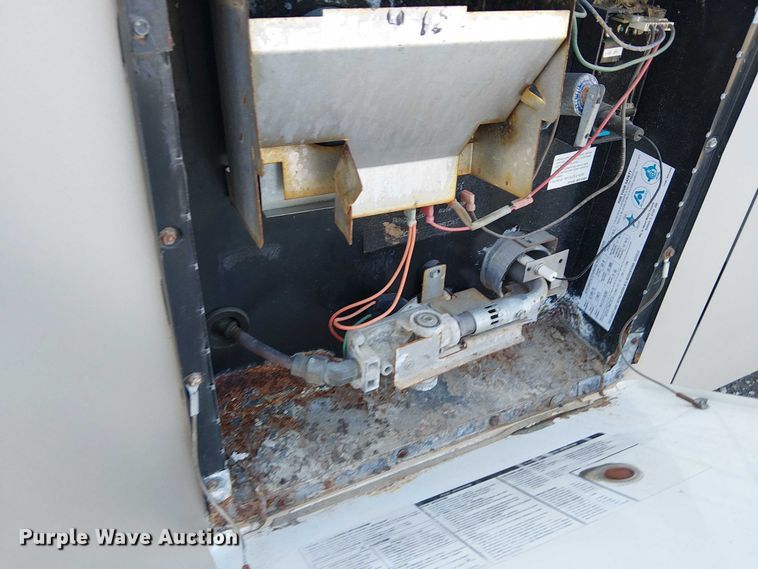 image for item NU9730 2003 Fleetwood Motor Homes Southwind RV