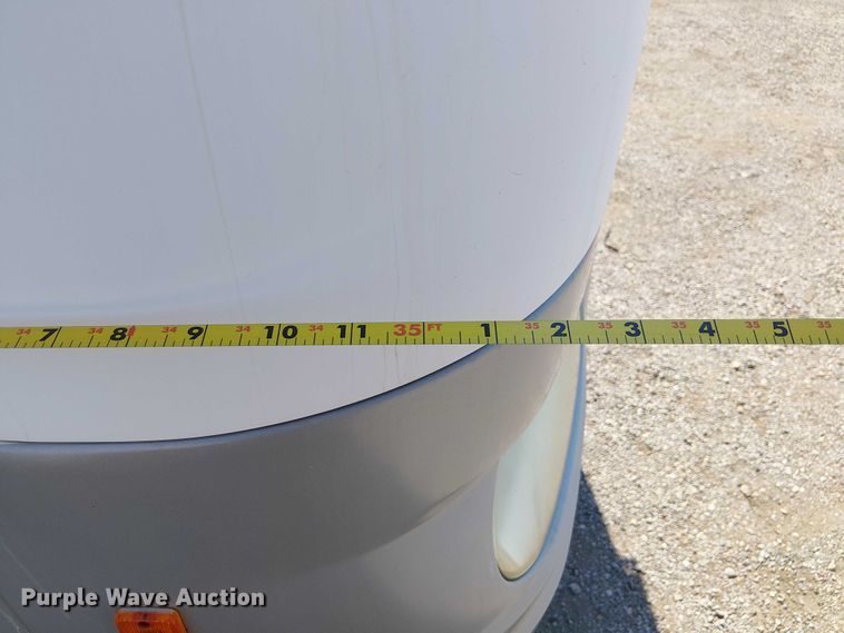 image for item NU9730 2003 Fleetwood Motor Homes Southwind RV