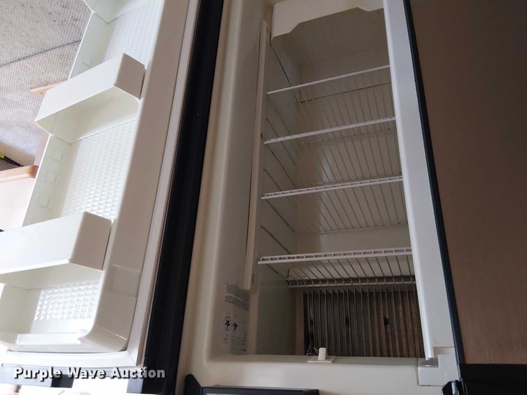 image for item NU9730 2003 Fleetwood Motor Homes Southwind RV