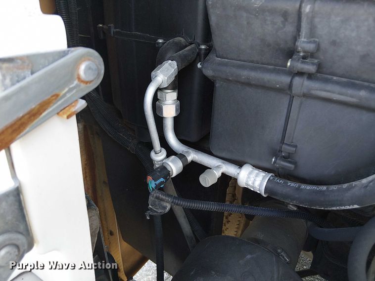 image for item NU9730 2003 Fleetwood Motor Homes Southwind RV