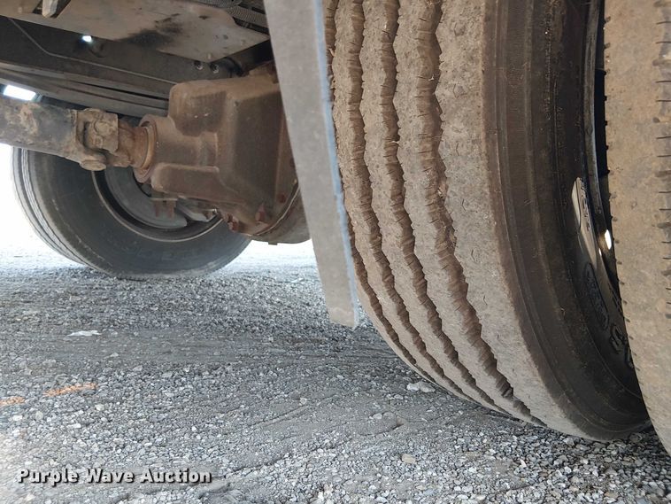 image for item NU9730 2003 Fleetwood Motor Homes Southwind RV