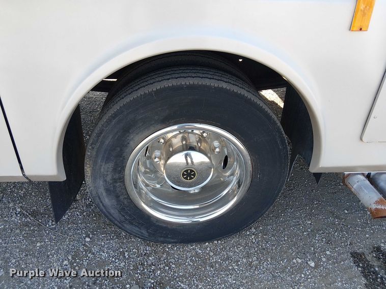 image for item NU9730 2003 Fleetwood Motor Homes Southwind RV