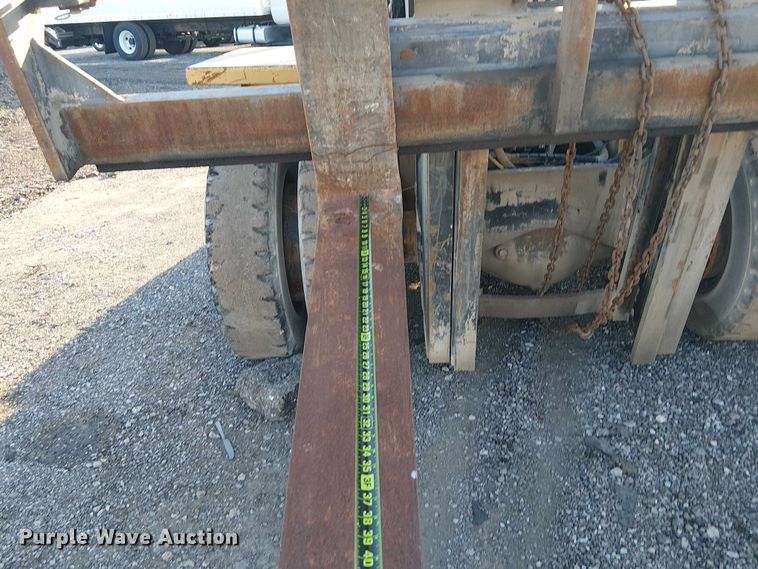 image for item NU9736 Caterpillar DP100 forklift