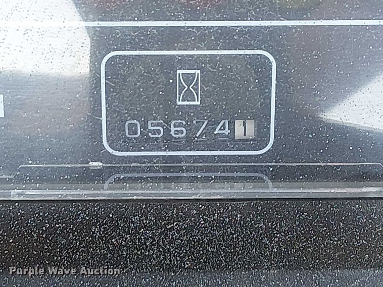 image for item NU9736 Caterpillar DP100 forklift