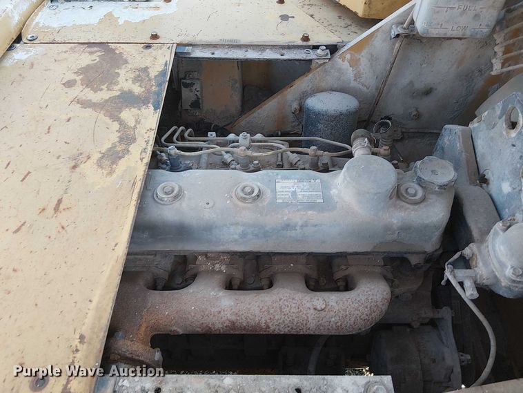 image for item NU9736 Caterpillar DP100 forklift