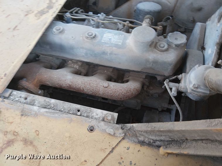 image for item NU9736 Caterpillar DP100 forklift