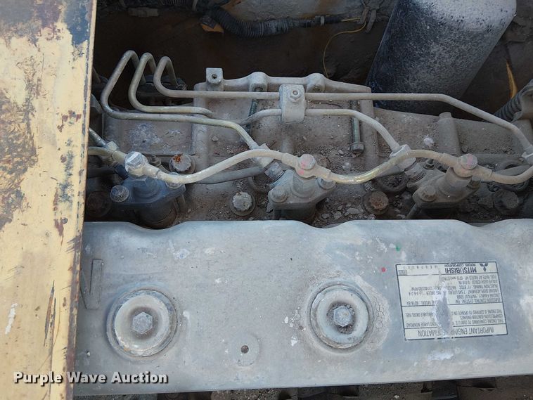 image for item NU9736 Caterpillar DP100 forklift