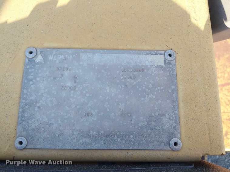 image for item NU9736 Caterpillar DP100 forklift