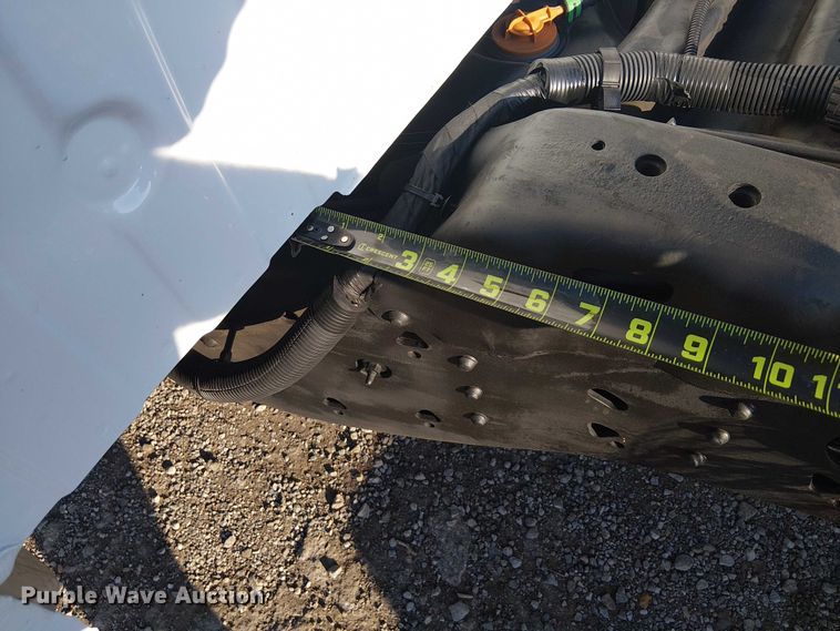 image for item NU9737 2020 Chevrolet Silverado 3500HD pickup truck cab and chassis