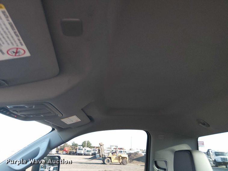 image for item NU9737 2020 Chevrolet Silverado 3500HD pickup truck cab and chassis