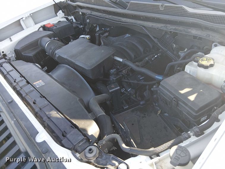 image for item NU9737 2020 Chevrolet Silverado 3500HD pickup truck cab and chassis