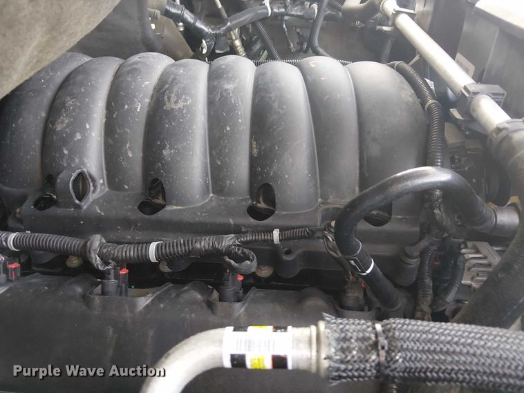 image for item NU9737 2020 Chevrolet Silverado 3500HD pickup truck cab and chassis