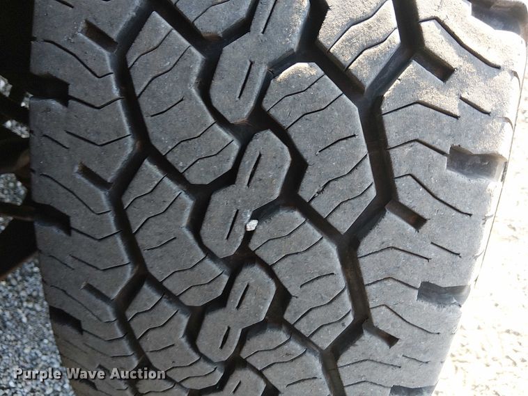 image for item NU9737 2020 Chevrolet Silverado 3500HD pickup truck cab and chassis