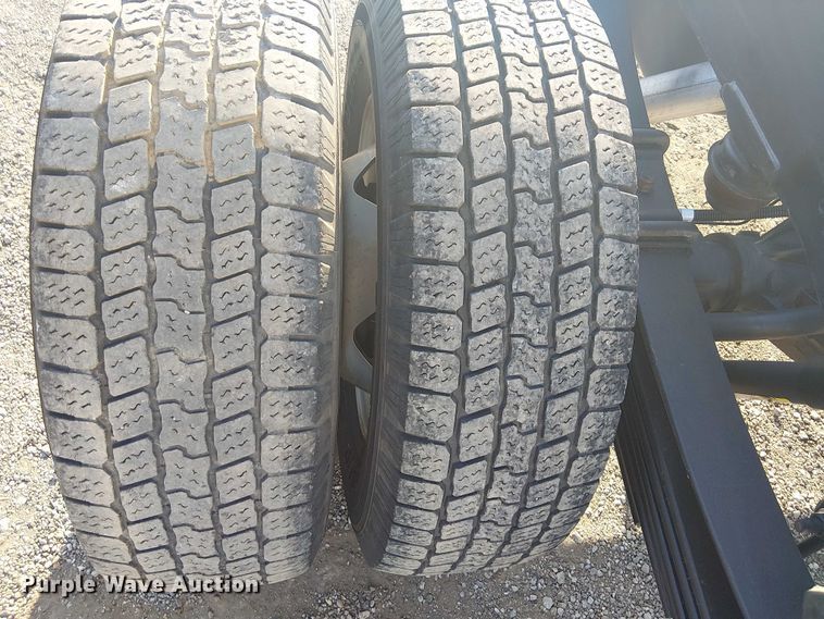 image for item NU9737 2020 Chevrolet Silverado 3500HD pickup truck cab and chassis