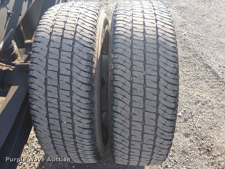 image for item NU9737 2020 Chevrolet Silverado 3500HD pickup truck cab and chassis