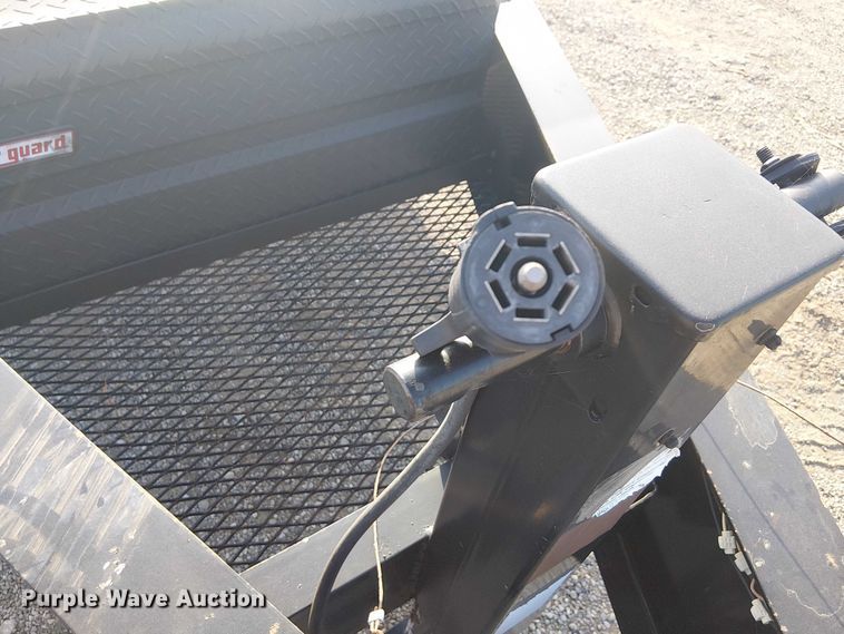 image for item NU9738 2013 Temco Mfg. Inc. flatbed trailer