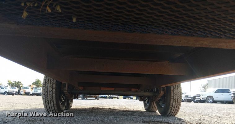 image for item NU9738 2013 Temco Mfg. Inc. flatbed trailer