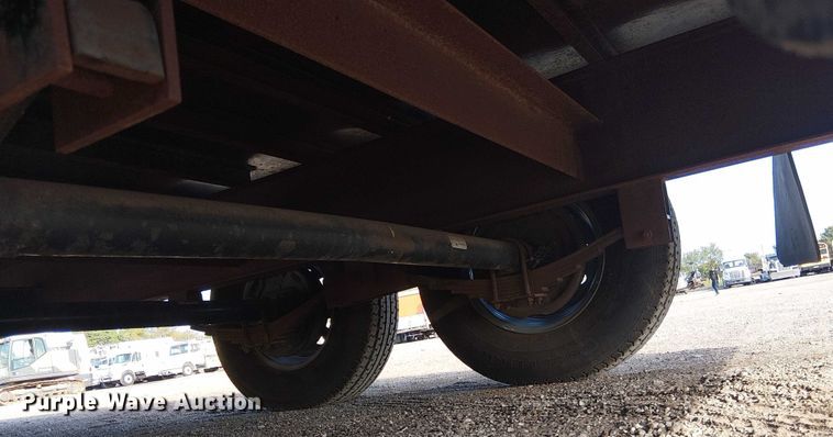 image for item NU9738 2013 Temco Mfg. Inc. flatbed trailer