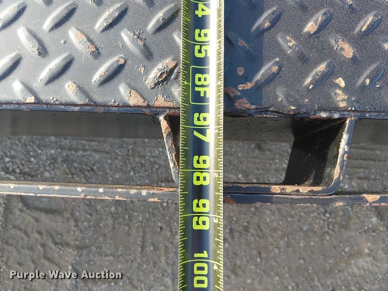 image for item NU9738 2013 Temco Mfg. Inc. flatbed trailer