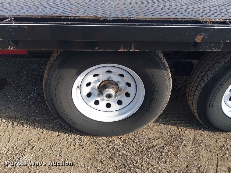 image for item NU9738 2013 Temco Mfg. Inc. flatbed trailer