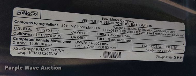 image for item NU9742 2019 Ford F350 Super Duty XL Crew Cab flatbed pickup truck