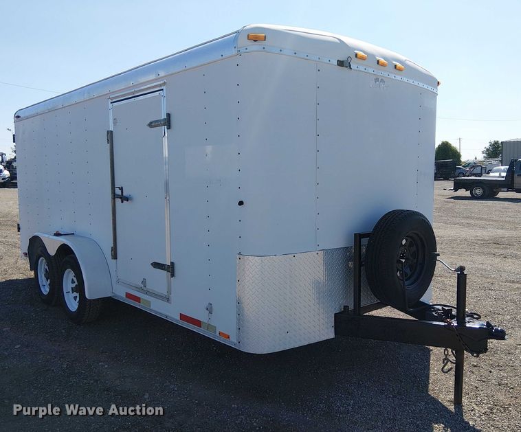 image for item NU9743 2001 Forest River CM716TA2 enclosed cargo trailer