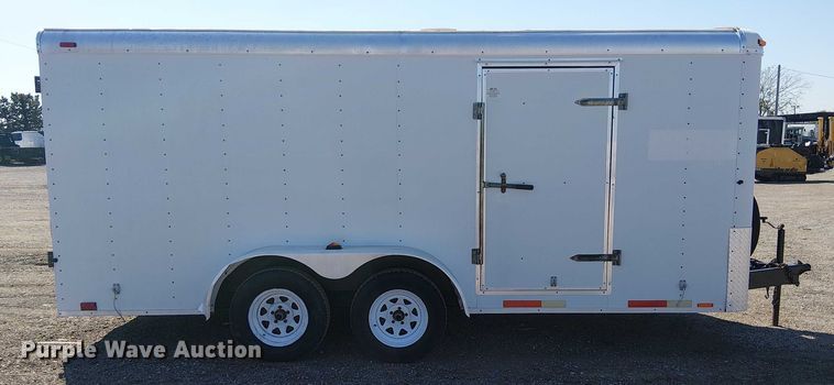 image for item NU9743 2001 Forest River CM716TA2 enclosed cargo trailer