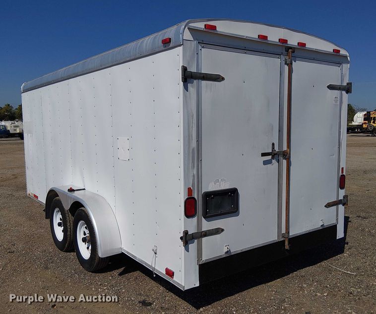 image for item NU9743 2001 Forest River CM716TA2 enclosed cargo trailer