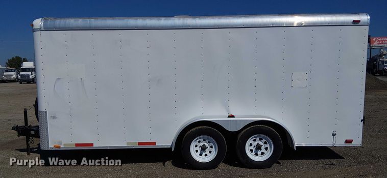 image for item NU9743 2001 Forest River CM716TA2 enclosed cargo trailer