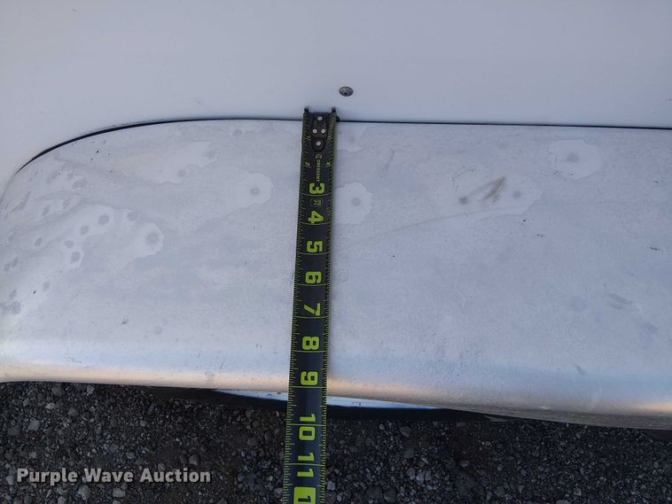 image for item NU9743 2001 Forest River CM716TA2 enclosed cargo trailer