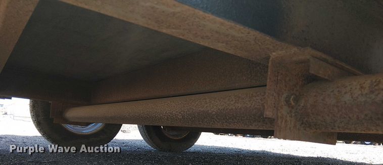 image for item NU9743 2001 Forest River CM716TA2 enclosed cargo trailer