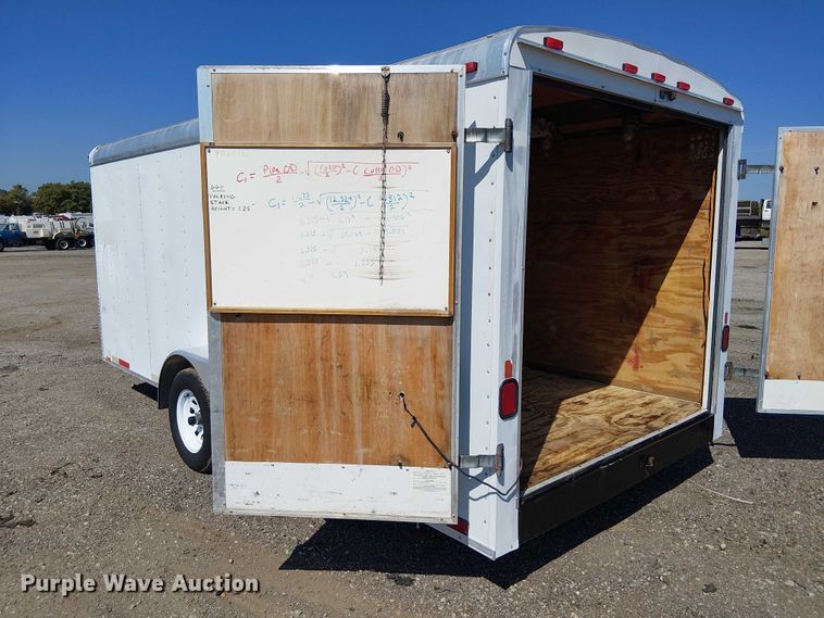 image for item NU9743 2001 Forest River CM716TA2 enclosed cargo trailer