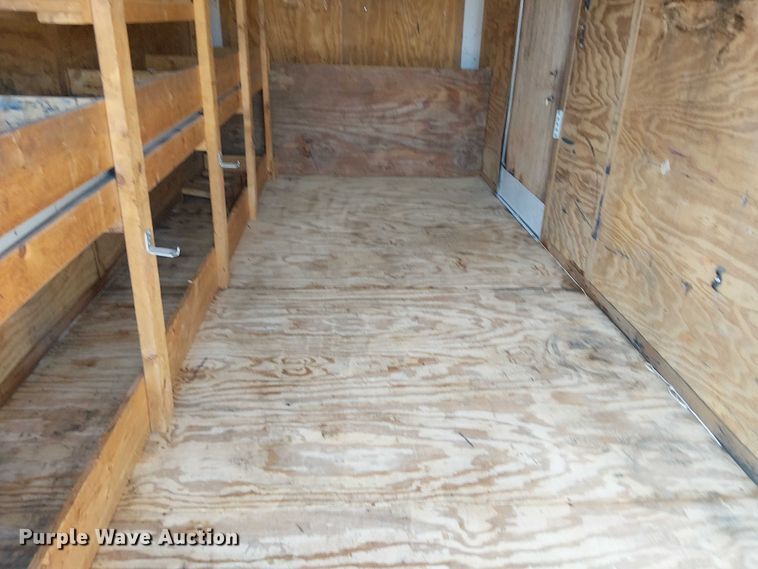 image for item NU9743 2001 Forest River CM716TA2 enclosed cargo trailer