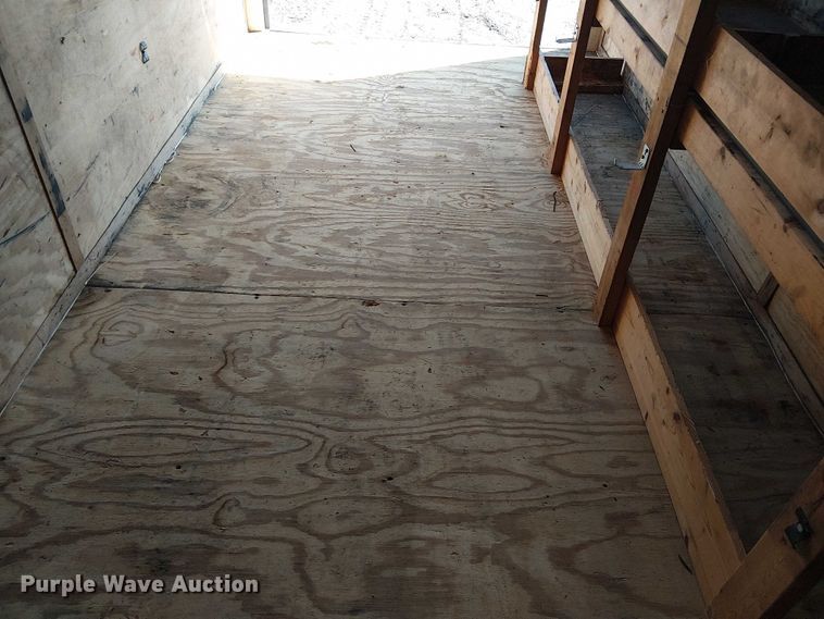 image for item NU9743 2001 Forest River CM716TA2 enclosed cargo trailer