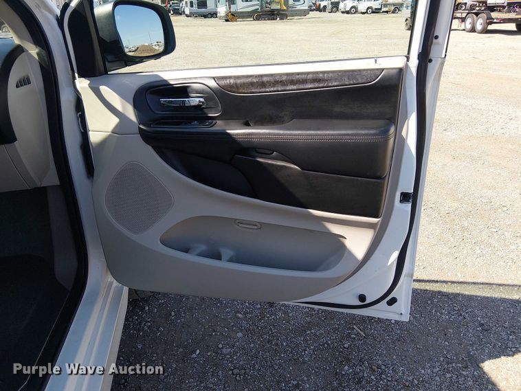 image for item NU9744 2012 Dodge Grand Caravan handicap accessible van