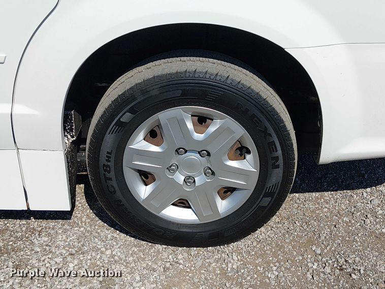 image for item NU9744 2012 Dodge Grand Caravan handicap accessible van