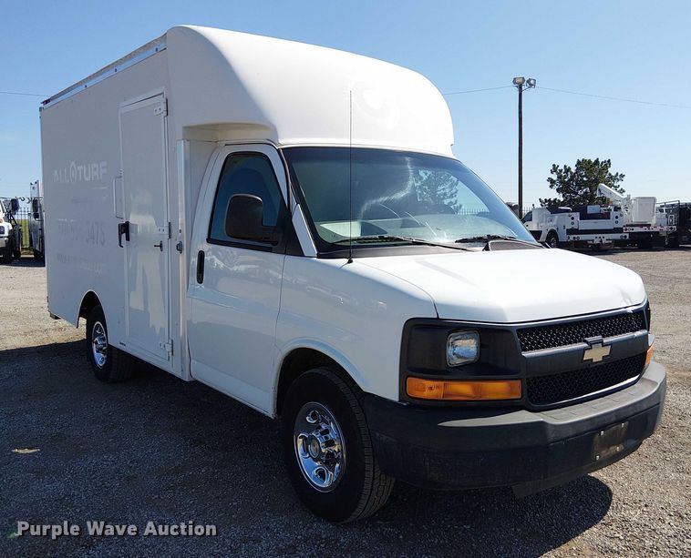 image for item NU9748 2014 Chevrolet Express G3500 delivery van