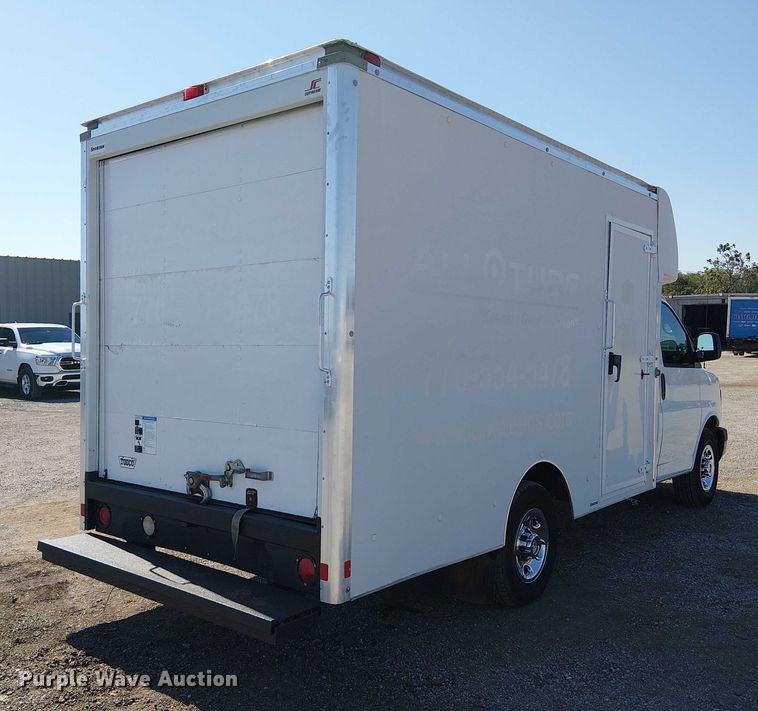 image for item NU9748 2014 Chevrolet Express G3500 delivery van