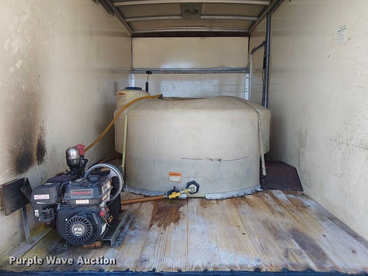 image for item NU9748 2014 Chevrolet Express G3500 delivery van