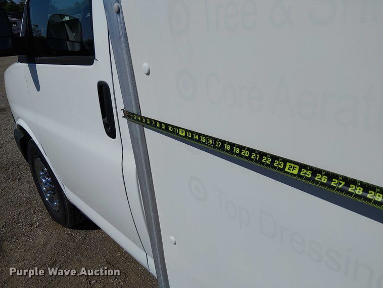 image for item NU9748 2014 Chevrolet Express G3500 delivery van