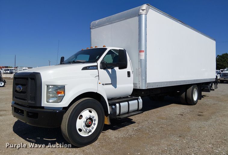 Top Destinations for Shipping Cars from the USA