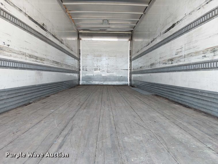 image for item NU9749 2016 Ford F650 Super Duty box truck