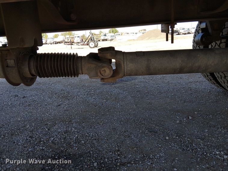 image for item NU9749 2016 Ford F650 Super Duty box truck