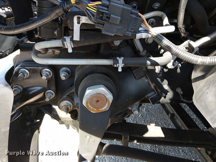 image for item NU9749 2016 Ford F650 Super Duty box truck