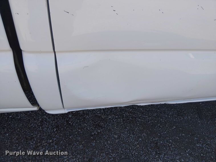 image for item NU9750 2007 Chevrolet Silverado 1500 Crew Cab pickup truck