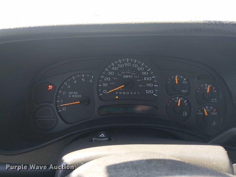 image for item NU9750 2007 Chevrolet Silverado 1500 Crew Cab pickup truck