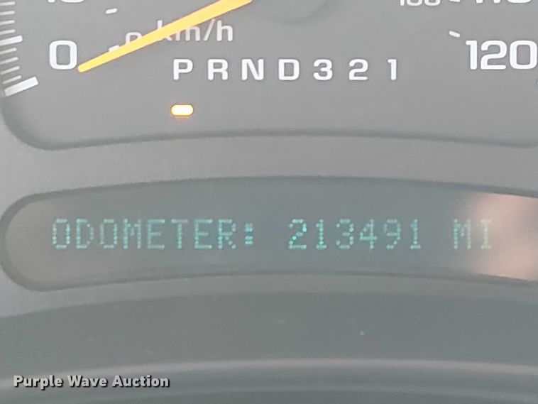 image for item NU9750 2007 Chevrolet Silverado 1500 Crew Cab pickup truck