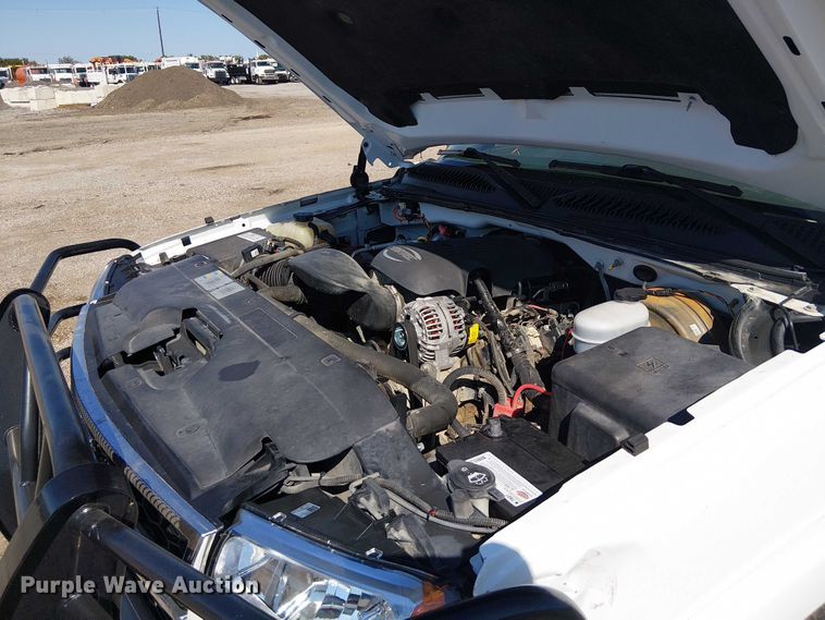 image for item NU9750 2007 Chevrolet Silverado 1500 Crew Cab pickup truck