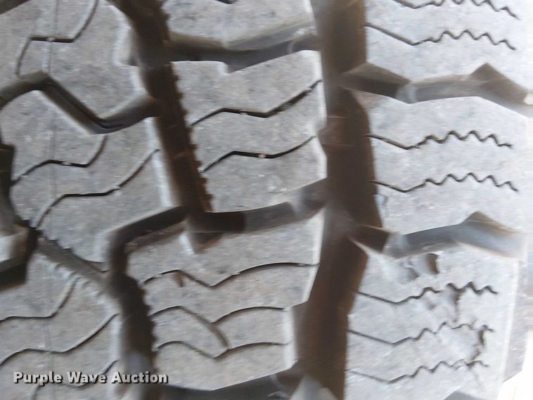 image for item NU9750 2007 Chevrolet Silverado 1500 Crew Cab pickup truck